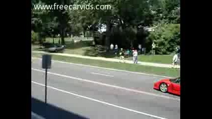 Тоя кретен събра хората ! 