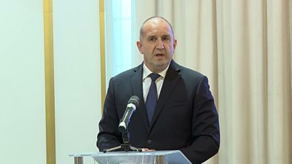 Радев за американските самолети: Опитаха се да ги скрият от обществото