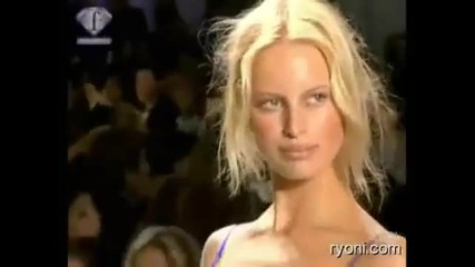 Blonde Lingerie Super Model Karolina Kurkova 
