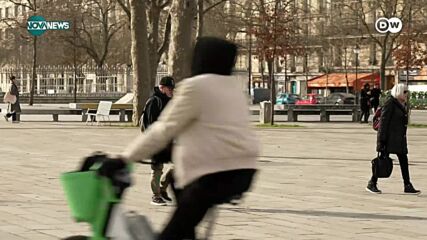 Защо в Париж забраниха колите с бензинови двигатели?