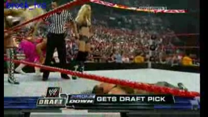 Wwe.draft.raw.04.13.09 Maryse vs Melina