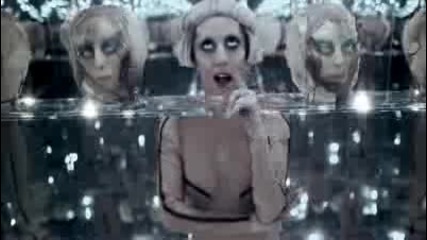 Premiere Lady Gaga Born This Way
