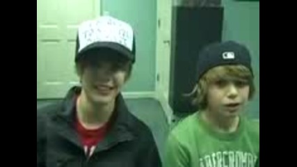 Justin Bieber Тренира! Това си струва да се види! 