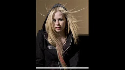 Avril Lavigne - Hot