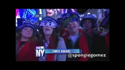 Justin Bieber Singing Let It Be On Dick Clarks New Years Eve (2011)
