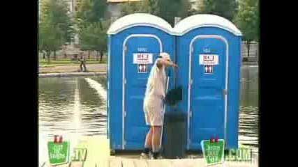 Скрита Камера - Wc-то Във Водата .flv