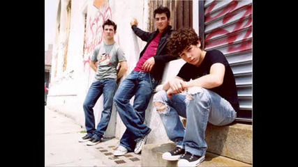 Jonas Brothers - Burnin Up