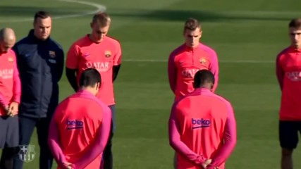 И Барса почете жертвите на самолетната катастрофа