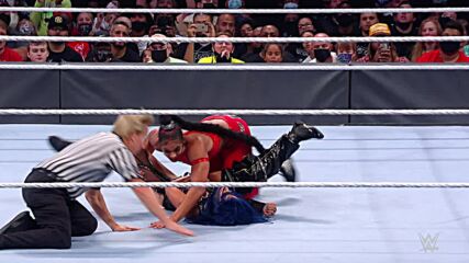 Bianca Belair vs. Sasha Banks: SmackDown, Oct. 1, 2021