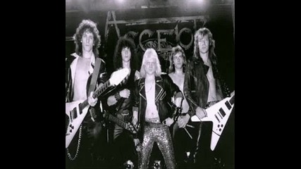 Accept - Man enough to cry 