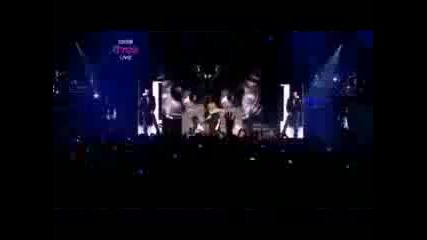 Madonna - 4 Minutes To Save The World Live Vbox7
