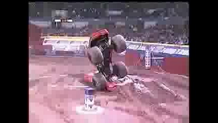 Monster Jam - na kosam ot katastrofata