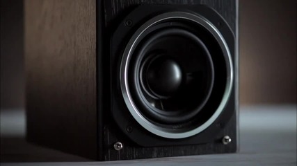 Dev ft. The Cataracs - Bass Down Low (високо качество) (оф.видео) 