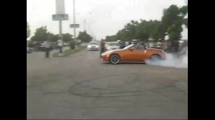 350z s Donuts