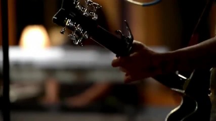 The Live Room: B.o.b - Don't Let Me Fall