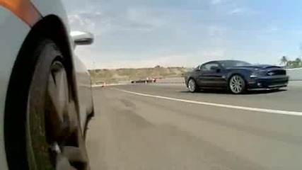 Drag Race - Nissan Gt - R vs. Shelby Gt500 Super Snake 