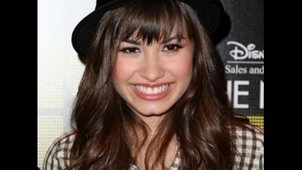 selena demi miley vannesa 