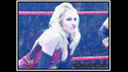 trish_stratus_fenka