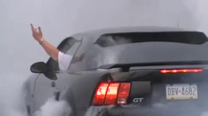 2001 Mustang Gt Burnout 