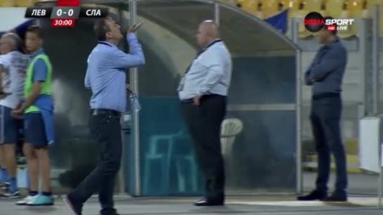 Загорчич прати въздушни целувки към "сините" фенове