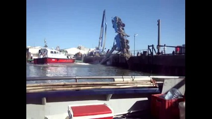 Как да не пускаш кораб във вода.