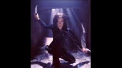 Супер готина снимка на Селин от филма Подземен Свят 2: Еволюция (2006)
