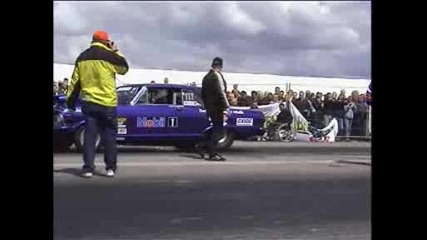 Insane Volga 1000 hp dragster - burnout
