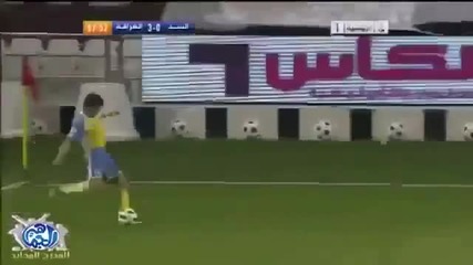 Страхотен гол от свободен удар Juninho, Al - Gharafar Vs Al - Sadd