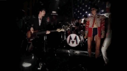 Maroon 5 - Moves Like Jagger ft. Christina Aguilera