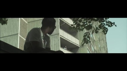 Stevie Bucks - Fall In The Trap