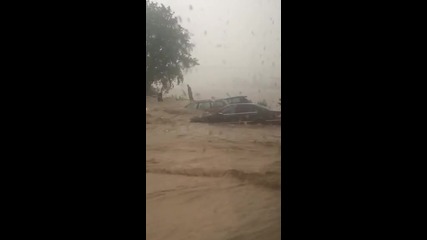 Наводнение Варна Пороя Отнася Коли