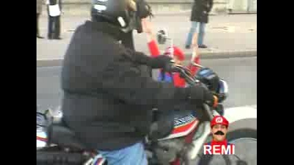 Remi Gaillard - Супер Марио