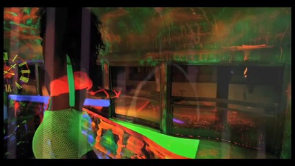 New Boyz ft. Chris Brown - Better With The Lights Off [ Високо Качество ]