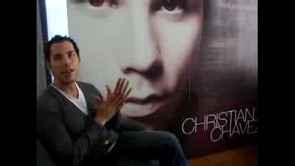 Christian Chavez en su primer dia de promocion en mexico 
