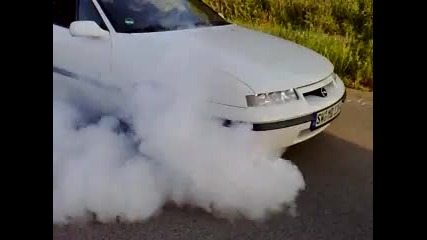 Opel Calibra V6 Burnout