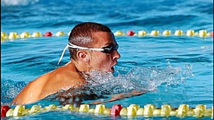 Веселин Суров