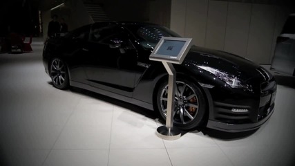 2012_nissan_gt-r_black_edition