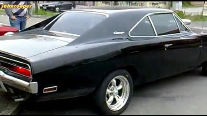 1970 Dodge Charger burnout