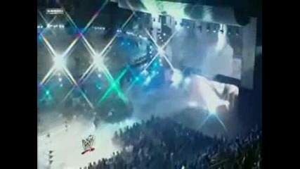 Shawn Michaels излиза като Undertaker