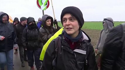 Грета Тунберг обвини полицията в Германия в насилие срещу екоактивисти