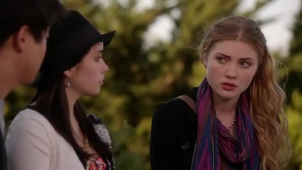 Nine Lives of Chloe King 1x02 sneak peek #1