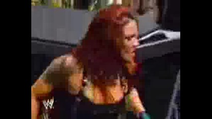 Лита Пребива Триш Survivor Series 2004