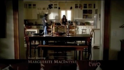 Elena makes chili to take to the party, Damon mocks her for it