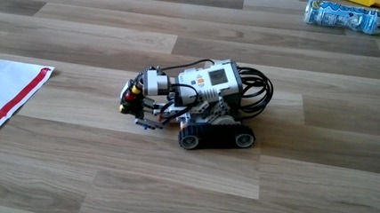 Lego Mindstorms - Стрелящ робот
