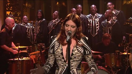 Florence + The Machine - Shake It Out (live on Snl)