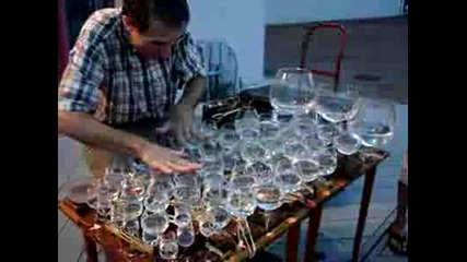 Музикално изпълнение с чаши - Талант