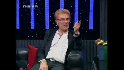 Васил Найденов в Шоуто на Иван и Андрей 01.01.2010 (част 2 на шоуто) 