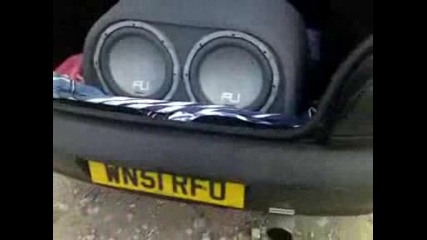 Ford fiesta bass test