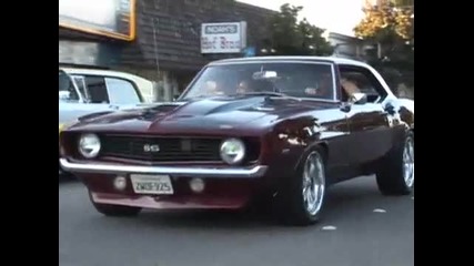 Classic cars galore at American Graffiti Parade 2007 (hq) 