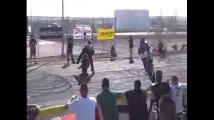 Манияци .. ! Гафчета + малко номерца :) 